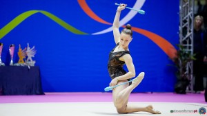 5 cerchi montegrotto ravaioli margherita clavette sfe05980 copia simone ferraro ph copia